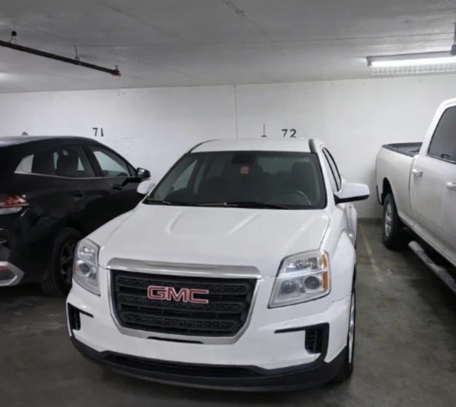 2017 GMC Terrain, 215 000 km, dovoz Kanada — foto 2 z 5