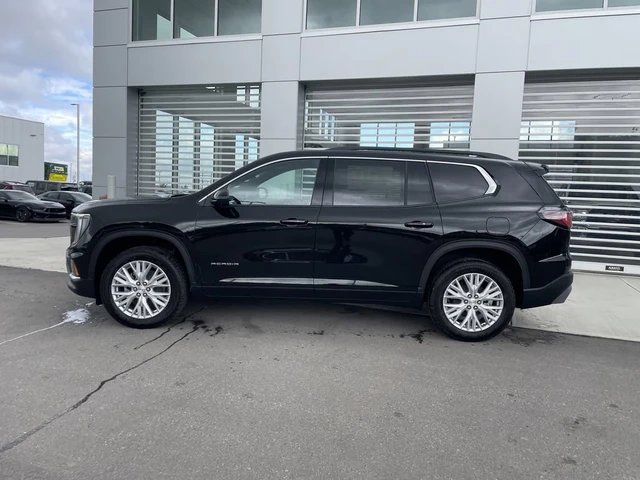 2027 GMC Acadia Elevation, černá, dovoz Kanada — foto 5 z 20