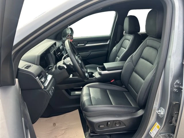 2026 GMC Terrain AWD Elevation, 40 445 km, dovoz Kanada — foto 9 z 15
