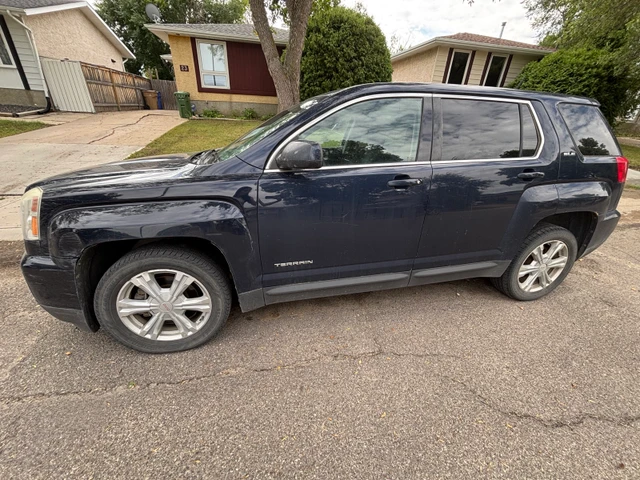 2017 GMC Terrain, 257 808 km, dovoz Kanada — foto 2 z 5