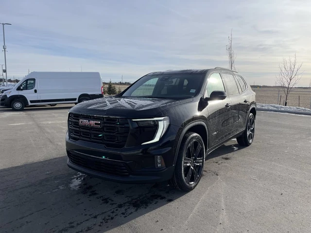 2026 GMC Acadia Elevation, černá, 4 393 km, dovoz Kanada — foto 4 z 20
