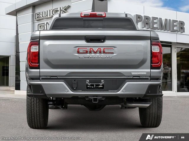 2026 GMC Canyon Elevation, šedá, 142 km, dovoz Kanada — foto 5 z 20