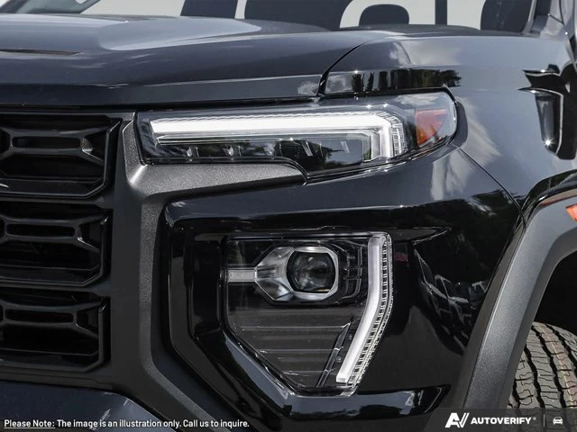 2026 GMC Canyon Elevation, černá, 15 km, dovoz Kanada — foto 10 z 20
