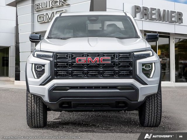 2026 GMC Canyon Elevation, bílá, 10 km, dovoz Kanada — foto 2 z 20