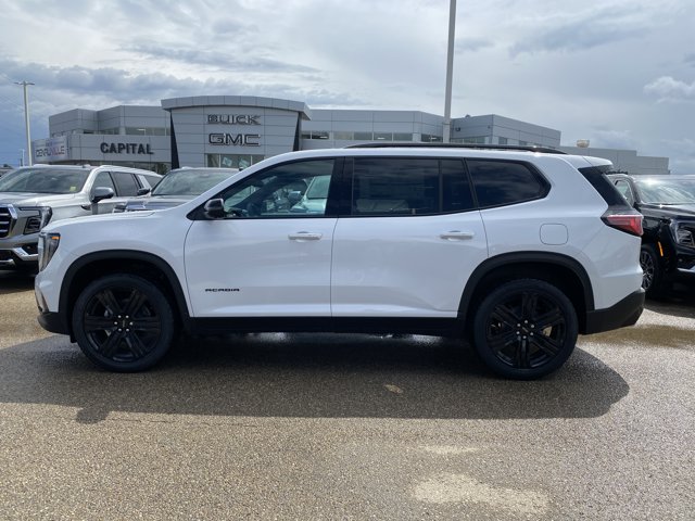2026 GMC Acadia Elevation, bílá, 5 km, dovoz Kanada — foto 3 z 20