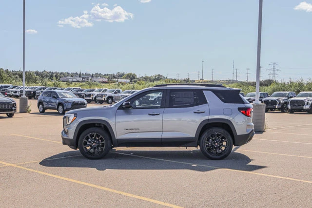 2027 GMC Terrain AWD Elevation, šedá, 15 km, dovoz Kanada — foto 5 z 20