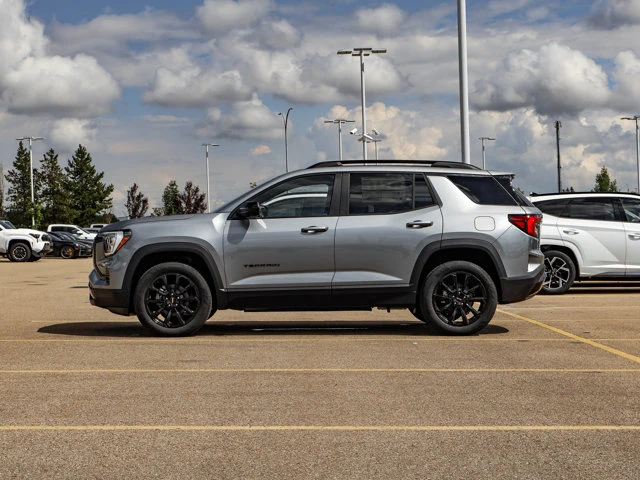 2027 GMC Terrain AWD Elevation, šedá, 15 km, dovoz Kanada — foto 5 z 20