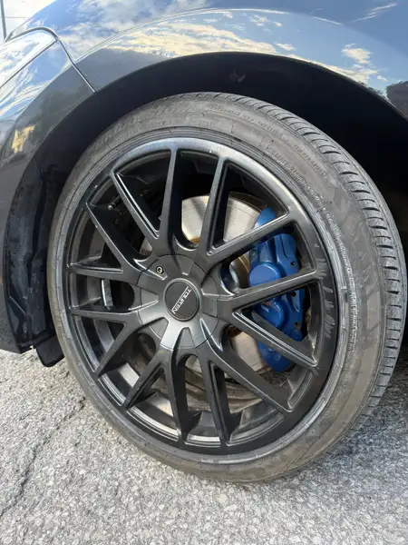 2015 BMW 2 Series xDrive, černá, 159 500 km, dovoz Kanada — foto 5 z 9