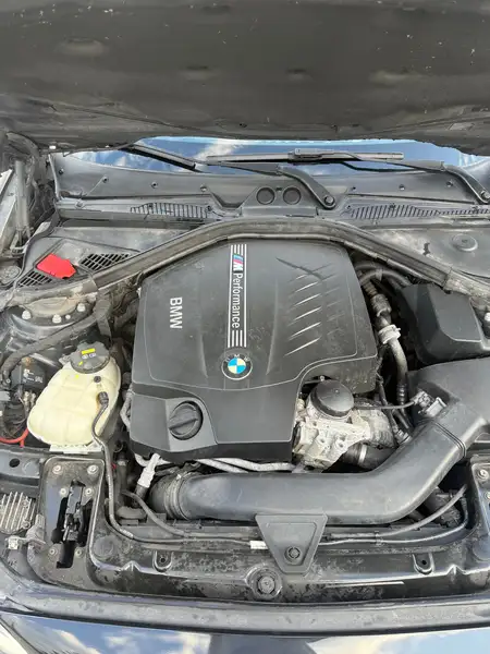 2015 BMW 2 Series xDrive, černá, 159 500 km, dovoz Kanada — foto 6 z 9
