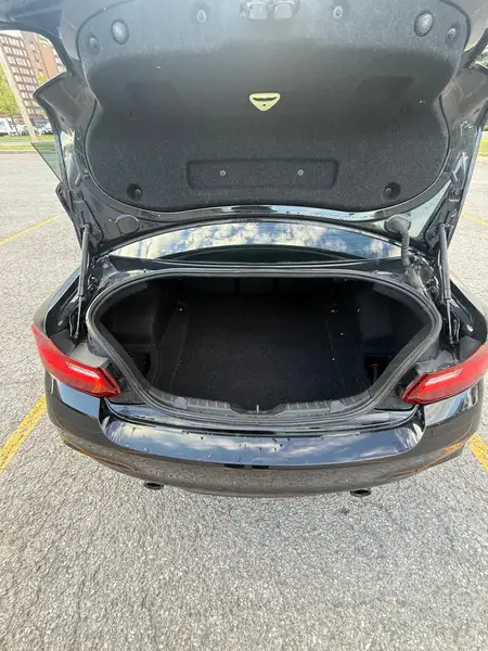 2015 BMW 2 Series xDrive, černá, 159 500 km, dovoz Kanada — foto 9 z 9