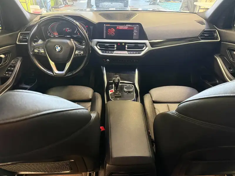 2020 BMW 3 Series xDrive, 150 640 km, dovoz Kanada — foto 9 z 12