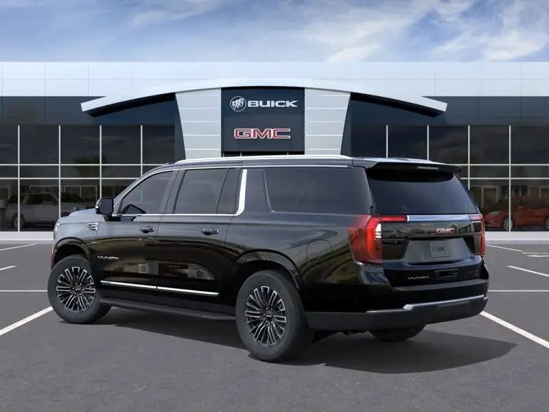 2026 GMC Yukon Elevation, černá, 26 km, dovoz Kanada — foto 3 z 12