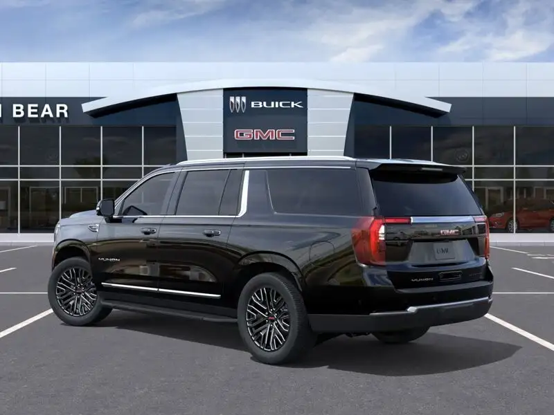 2026 GMC Yukon Elevation, černá, 11 722 km, dovoz Kanada — foto 3 z 12
