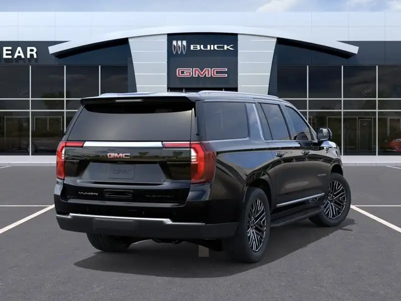 2026 GMC Yukon Elevation, černá, 11 722 km, dovoz Kanada — foto 4 z 12