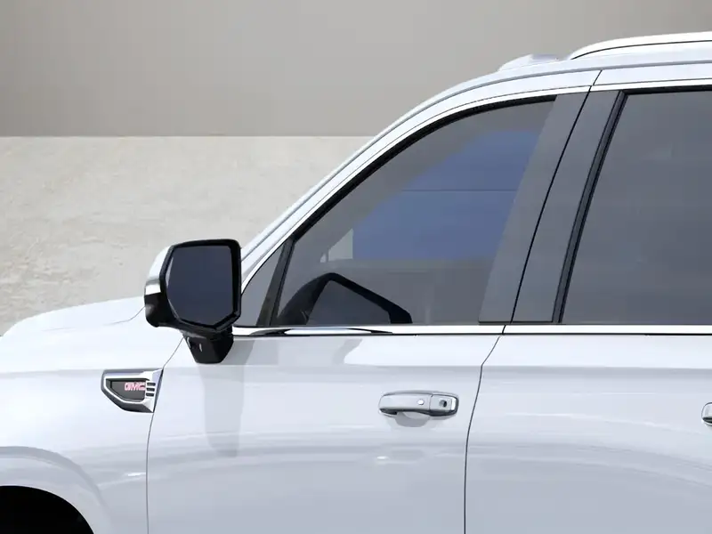 2026 GMC Yukon Elevation, bílá, 0 km, dovoz Kanada — foto 12 z 12