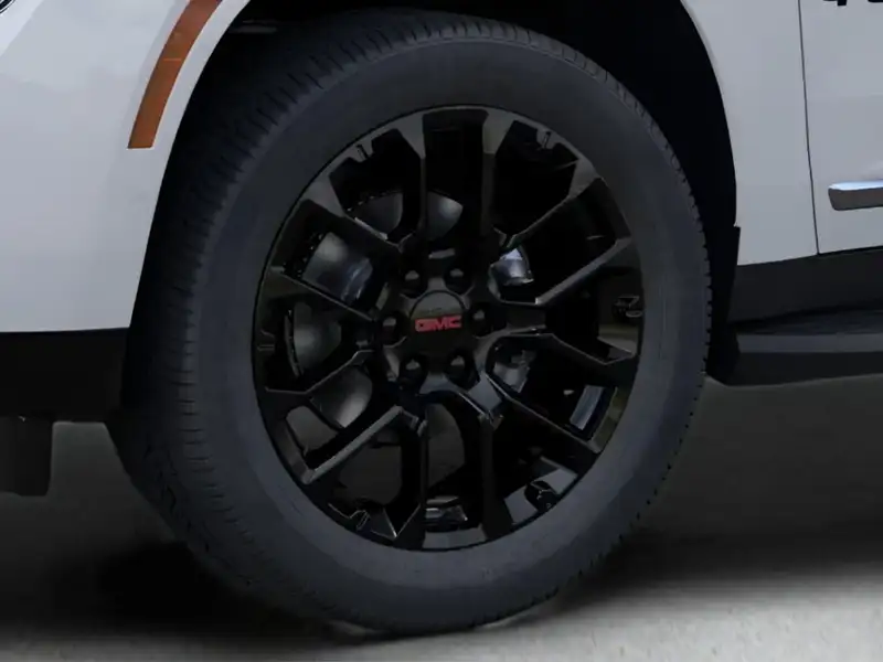 2026 GMC Yukon Elevation, bílá, 0 km, dovoz Kanada — foto 9 z 12
