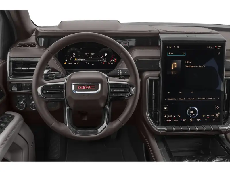 2026 GMC Yukon Elevation, černá, 15 km, dovoz Kanada — foto 8 z 12