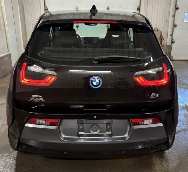 2016 BMW I3, šedá, 80 829 km, dovoz Kanada — foto 3 z 12