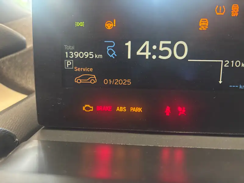 2017 BMW I3 range extender, modrá, 139 000 km, dovoz Kanada — foto 5 z 5