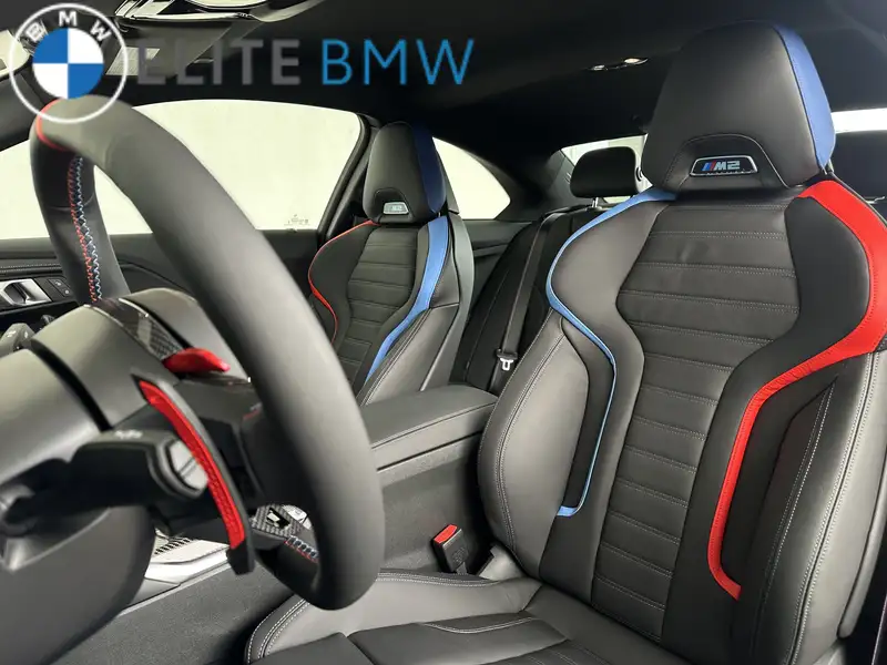 2026 BMW M2 BASE, černá, 90 km, dovoz Kanada — foto 5 z 12