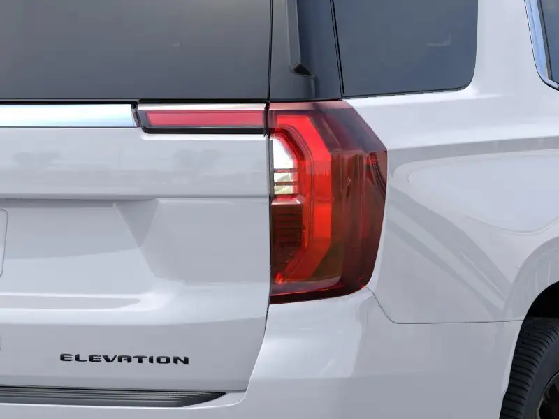 2026 GMC Yukon Elevation, bílá, 90 km, dovoz Kanada — foto 11 z 12
