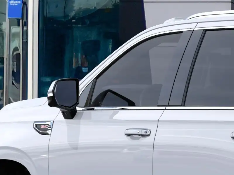 2026 GMC Yukon Elevation, bílá, 90 km, dovoz Kanada — foto 12 z 12