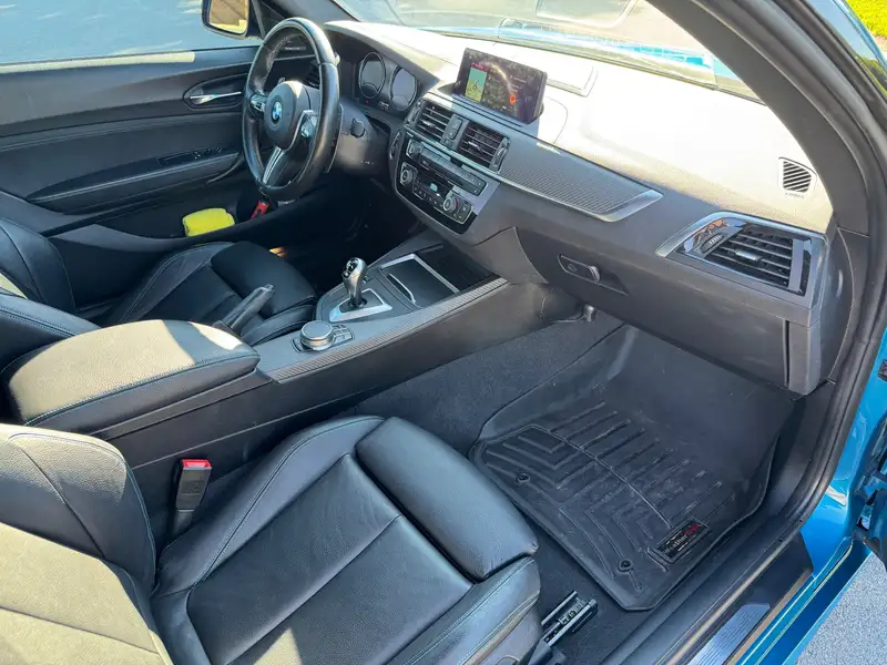 2018 BMW M2, modrá, 75 000 km, dovoz Kanada — foto 9 z 12