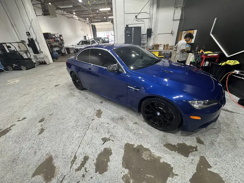 2012 BMW M3 2dr Conv, 82 658 km, dovoz Kanada — foto 4 z 11