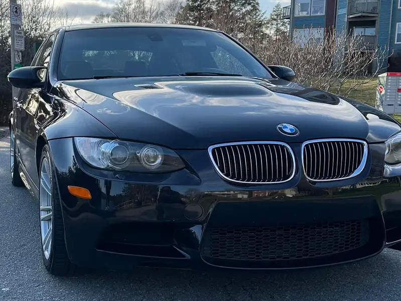 2011 BMW M3, černá, 216 000 km, dovoz Kanada — foto 7 z 12