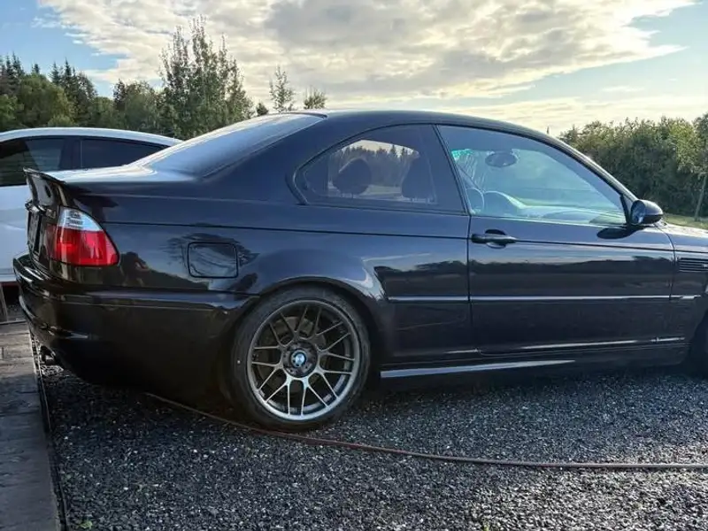 2003 BMW M3, 160 000 km, dovoz Kanada — foto 9 z 10