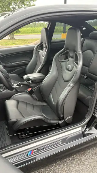 BMW M3, 219 974 km, dovoz Kanada — foto 12 z 12