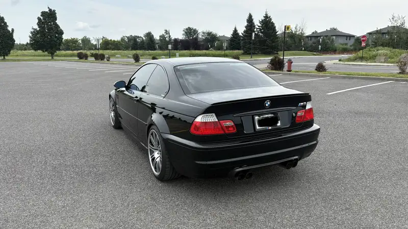 BMW M3, 219 974 km, dovoz Kanada — foto 7 z 12