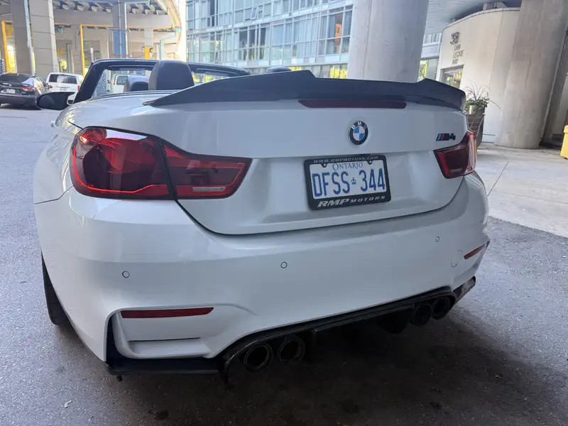 2016 BMW M4 2dr Conv, 155 000 km, dovoz Kanada — foto 2 z 12
