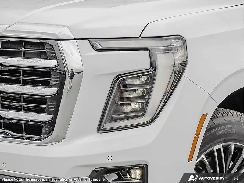2026 GMC Yukon Elevation, bílá, 10 km, dovoz Kanada — foto 9 z 12