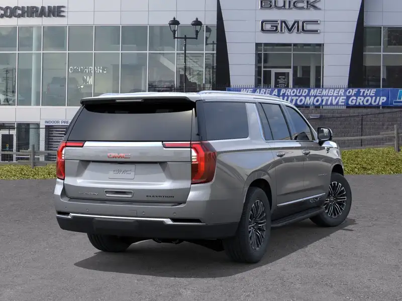 2026 GMC Yukon Elevation, šedá, 11 km, dovoz Kanada — foto 4 z 12