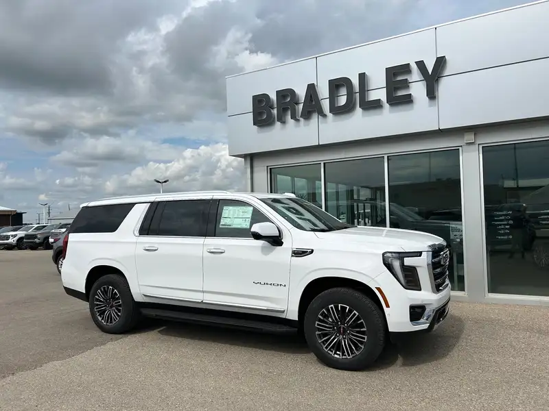 2026 GMC Yukon Elevation, bílá, 0 km, dovoz Kanada — foto 1