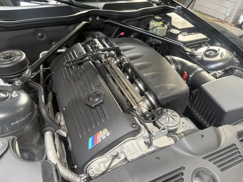 2006 BMW Z4, černá, 121 500 km, dovoz Kanada — foto 3 z 5