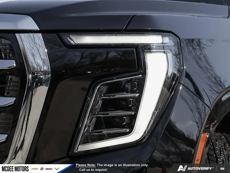 2026 GMC Yukon Elevation, černá, 9 km, dovoz Kanada — foto 9 z 12