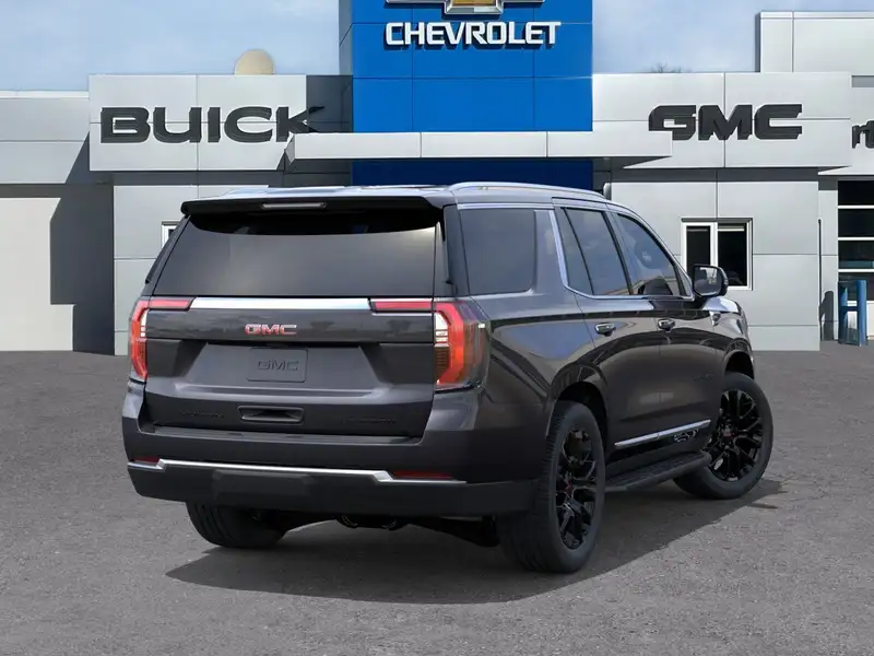 2026 GMC Yukon Elevation, šedá, 8 km, dovoz Kanada — foto 4 z 12