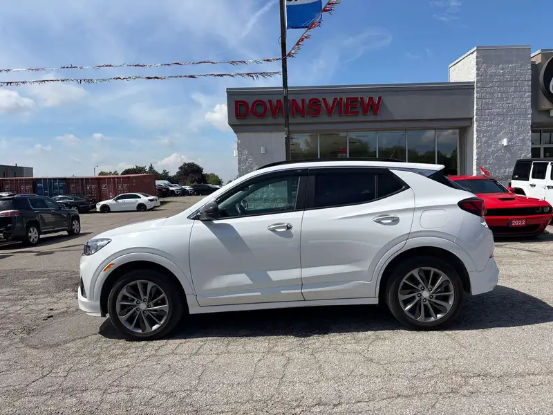 2020 Buick Encore Select, bílá, 146 845 km, dovoz Kanada — foto 9 z 12