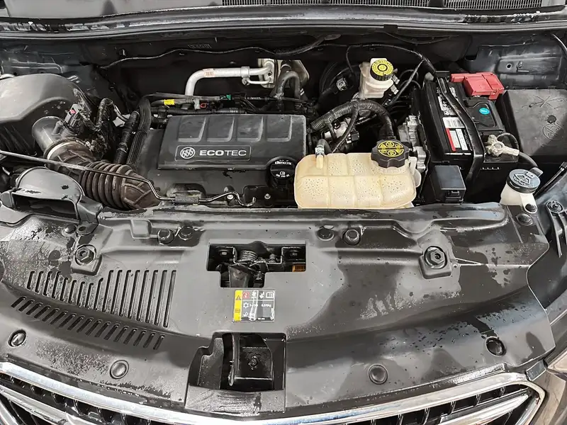 2018 Buick Encore UNKNOWN, šedá, 165 436 km, dovoz Kanada — foto 8 z 12