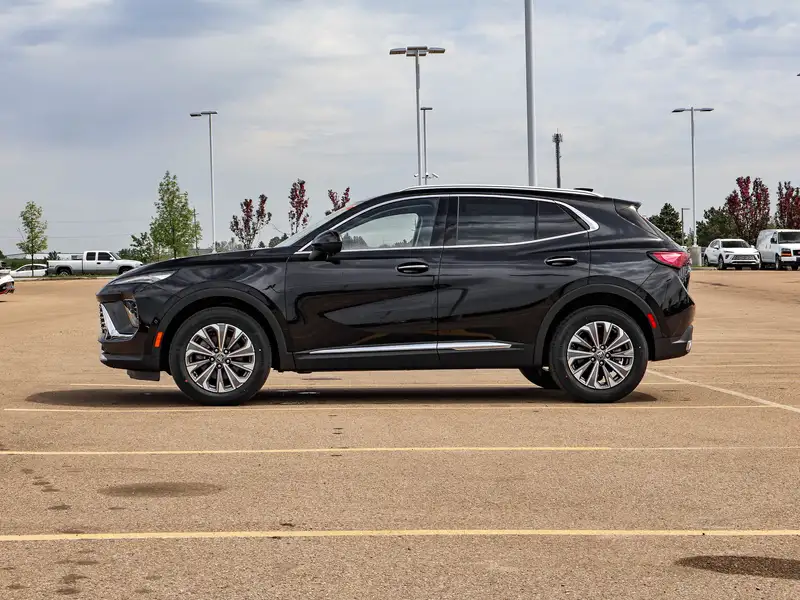 2026 Buick Envision Preferred, černá, 3 833 km, dovoz Kanada — foto 5 z 12