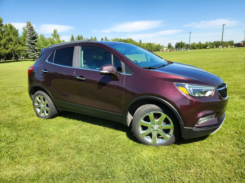 2017 Buick Encore Essence, 193 357 km, dovoz Kanada — foto 3 z 12