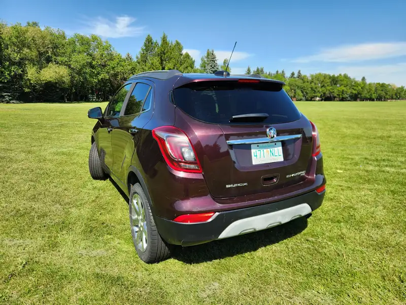 2017 Buick Encore Essence, 193 357 km, dovoz Kanada — foto 5 z 12