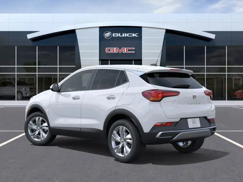 2026 Buick Encore PREF, bílá, 10 km, dovoz Kanada — foto 3 z 6