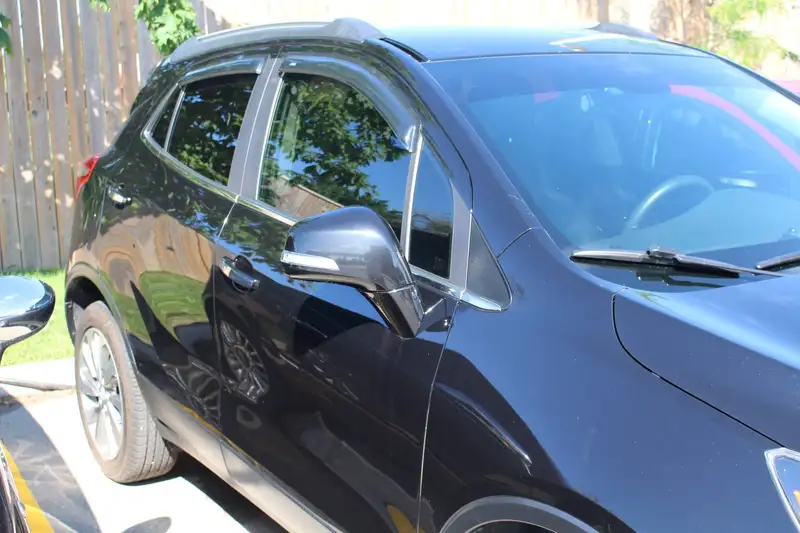2018 Buick Encore Preferred, 130 335 km, dovoz Kanada — foto 3 z 9