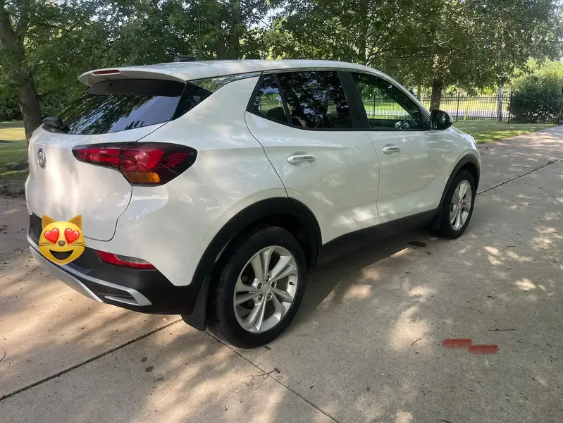 2021 Buick Encore Select, 85 432 km, dovoz Kanada — foto 2 z 5