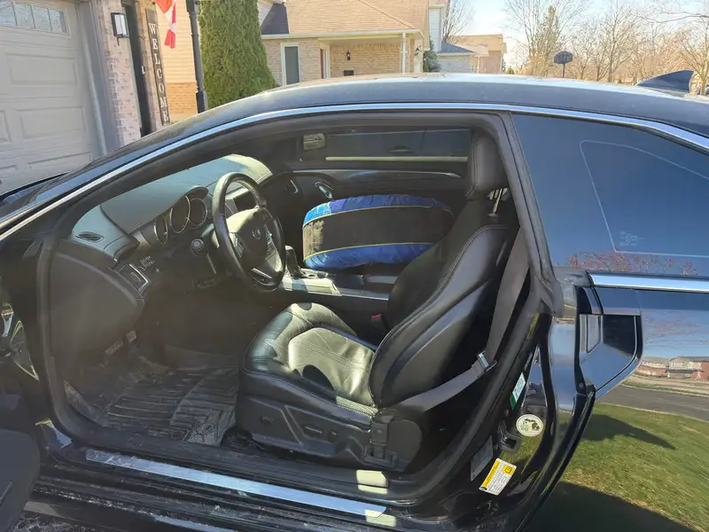 2011 Cadillac CTS Performance, 200 000 km, dovoz Kanada — foto 3 z 12