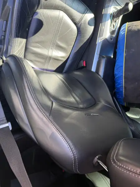 2011 Cadillac CTS Performance, 200 000 km, dovoz Kanada — foto 5 z 12