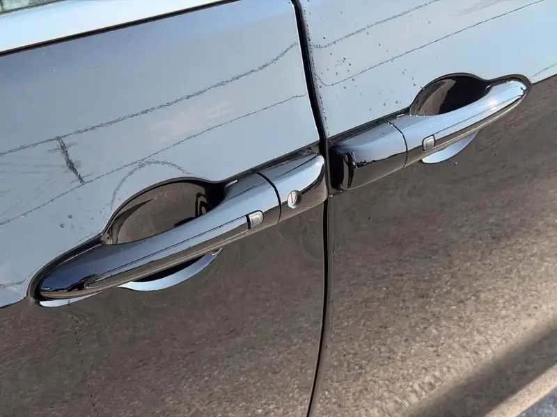 2027 Chrysler Pacifica Select, černá, 18 km, dovoz Kanada — foto 3 z 12